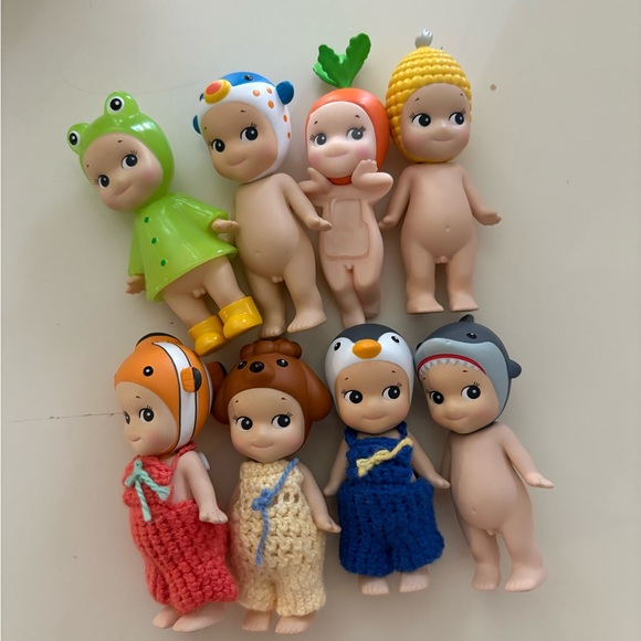 8 Authentic Sonny Angels - New - - Picture 1 of 1